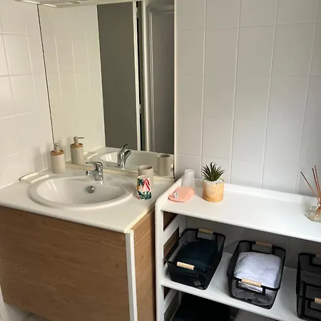 Au Pied De L étang Appartement *